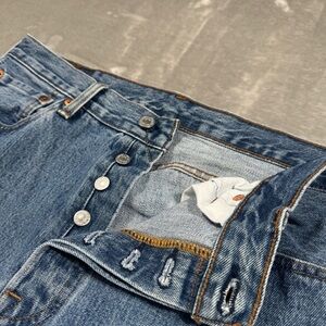 LEvis 501 XX Jeans Mens 34x34 Blue Button Fly Straight Leg Denim Classic Denim